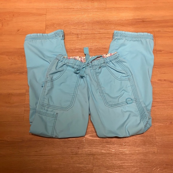 Women’s Koi scrub pants